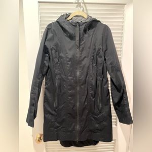 Raincoat, Lululemon